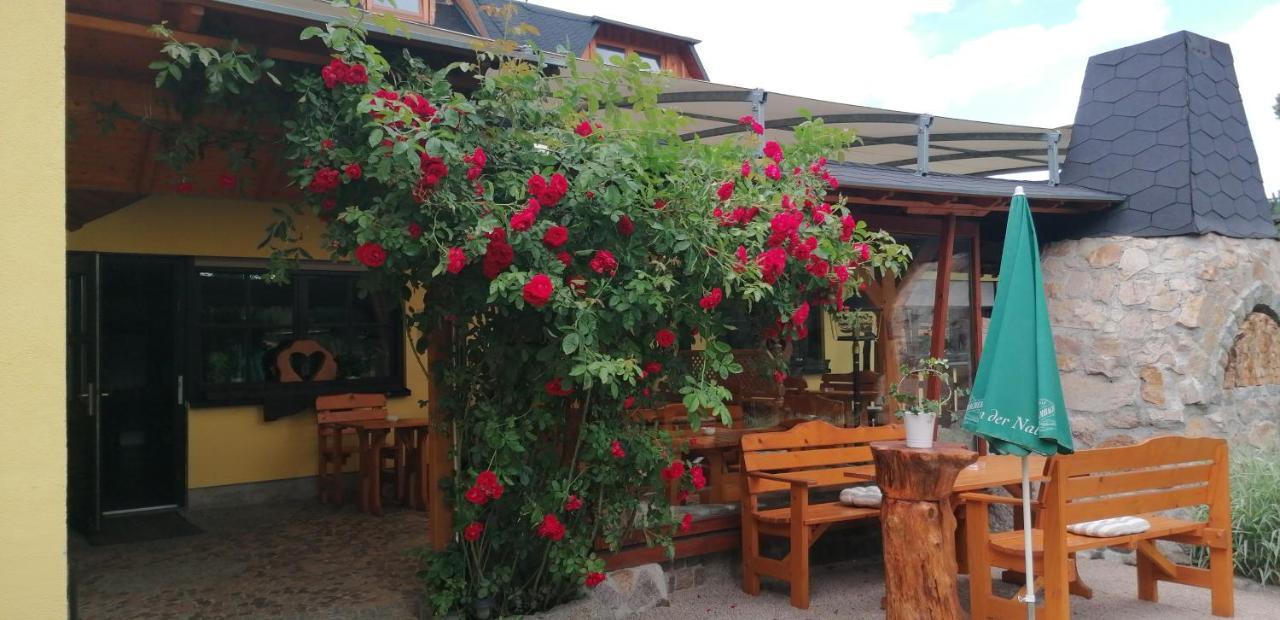 Hotel Landgasthof Plohnbachtal Ug Lengenfeld  Exteriér fotografie